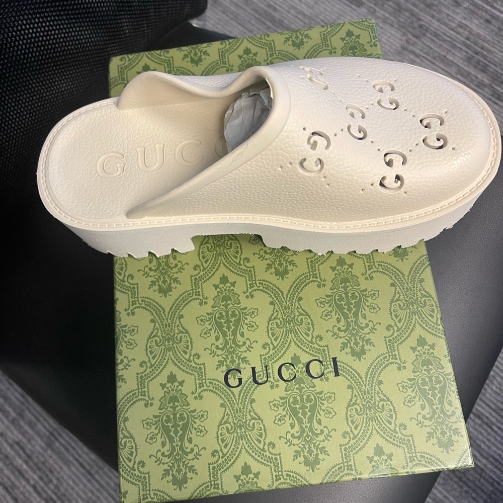 Gucci Clogs
